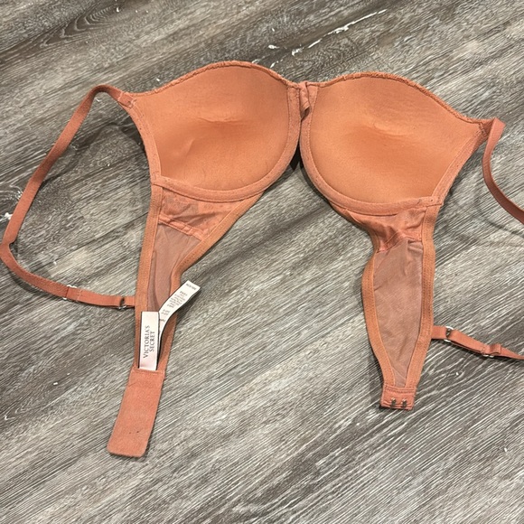 Victoria’s Secret Dream Angels Push Up Bra - Picture 3 of 4